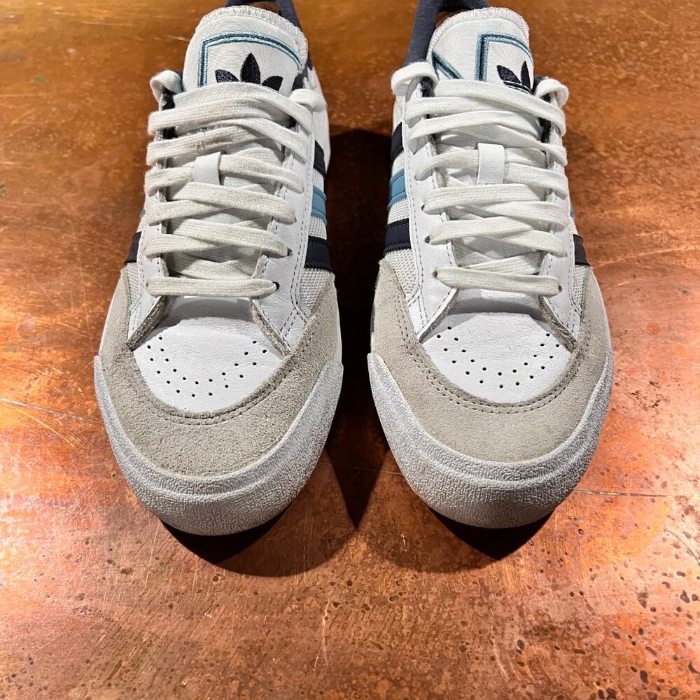 Adidas Nora Shoes | Men's 8.5 | White/Light Blue/Navy - Picture 3 of 7